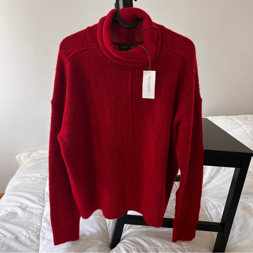 Banana Republic new red merino wool  sweater size L oversized